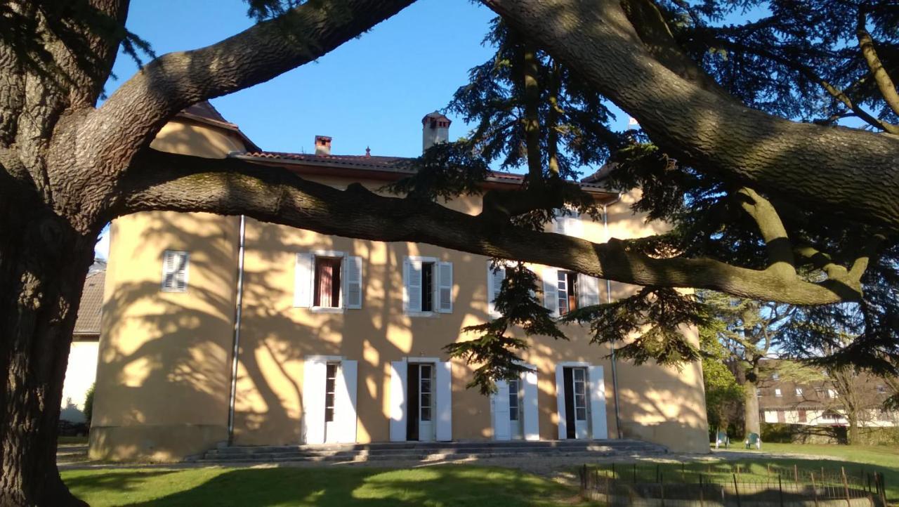 Chateau La Violette Les Marches Exterior photo